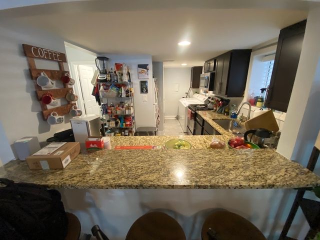 347 W Dickens Avenue 1A, Chicago, IL 60614