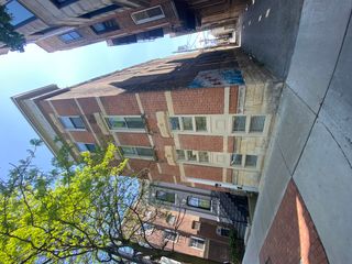 347 W Dickens Avenue 1A, Chicago, IL 60614