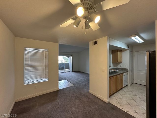 5055 HACIENDA Avenue 2203, Las Vegas, NV 89118