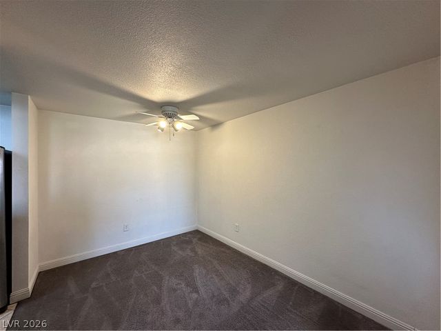 5055 HACIENDA Avenue 2203, Las Vegas, NV 89118