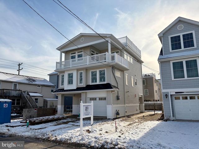 4 W SUMNER AVE, Long Beach Township, NJ 08008