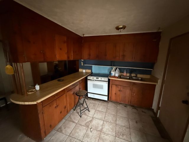 8 Northwood Drive, Highland, AR 72542