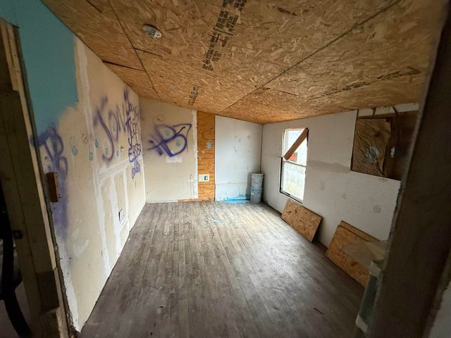 8 Northwood Drive, Highland, AR 72542