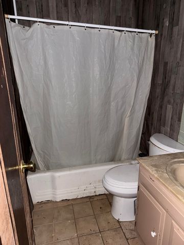 8 Northwood Drive, Highland, AR 72542