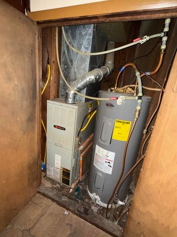 8 Northwood Drive, Highland, AR 72542