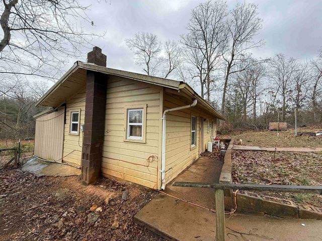 8 Northwood Drive, Highland, AR 72542