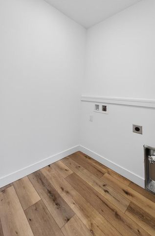 1064 Kamperschroer Way, Sun Prairie, WI 53590