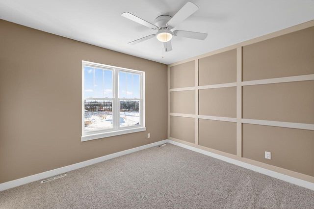 1064 Kamperschroer Way, Sun Prairie, WI 53590