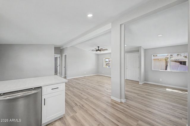 8218 E 6TH Avenue, Mesa, AZ 85208