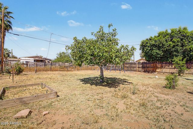 8218 E 6TH Avenue, Mesa, AZ 85208