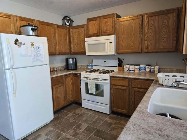 9301 S 210th Avenue, Reed City, MI 49677