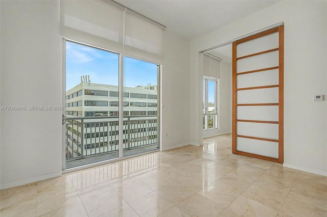 9055 SW 73rd Court 602, Miami, FL 33156