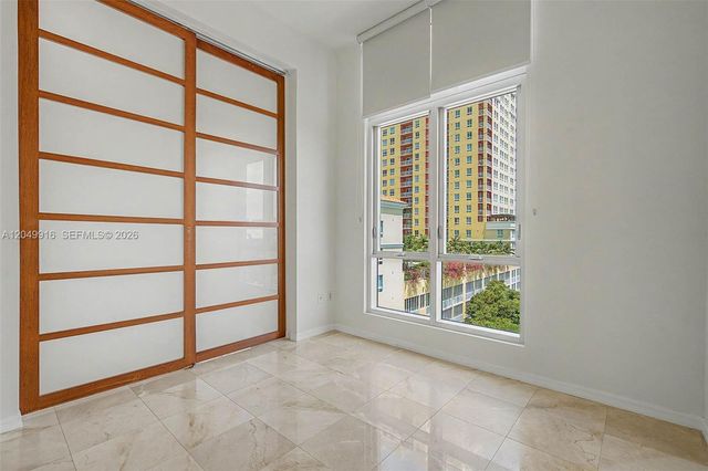 9055 SW 73rd Court 602, Miami, FL 33156