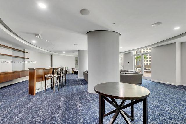 9055 SW 73rd Court 602, Miami, FL 33156