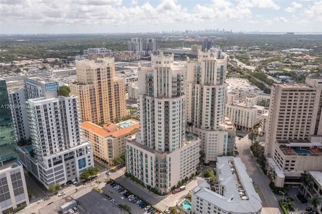 9055 SW 73rd Court 602, Miami, FL 33156