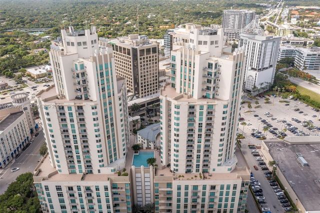 9055 SW 73rd Court 602, Miami, FL 33156