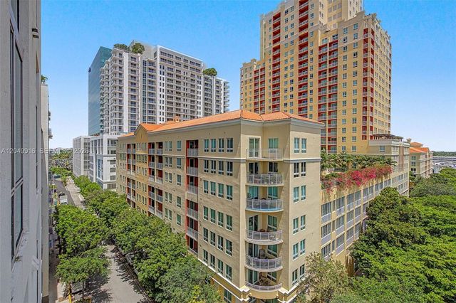 9055 SW 73rd Court 602, Miami, FL 33156