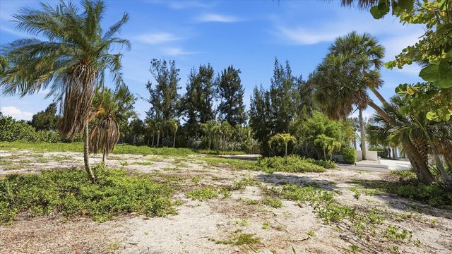 7723 SANDERLING ROAD, Sarasota, FL 34242