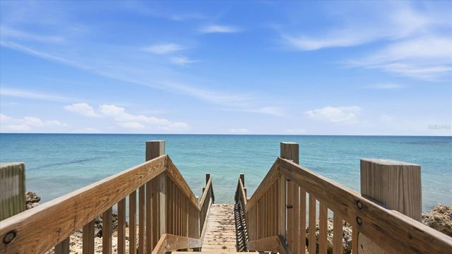 7723 SANDERLING ROAD, Sarasota, FL 34242