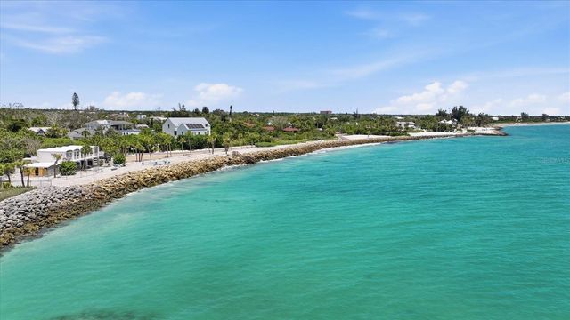 7723 SANDERLING ROAD, Sarasota, FL 34242