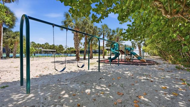7723 SANDERLING ROAD, Sarasota, FL 34242