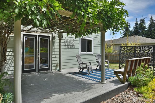 2591 Hillis Drive, Langley, WA 98260