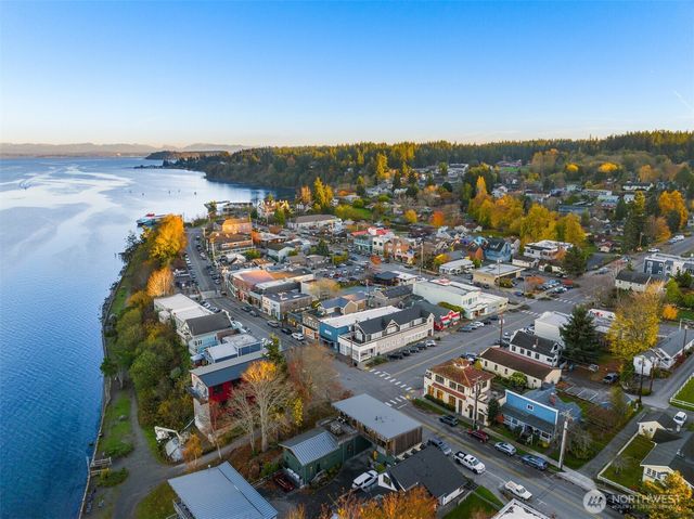 2591 Hillis Drive, Langley, WA 98260