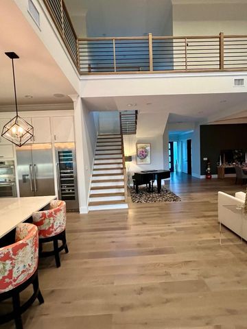 790 CORDOVA BOULEVARD NE, St Petersburg, FL 33704