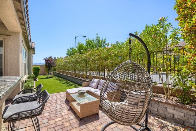3553 Royal Fortune Drive, Las Vegas, NV 89141