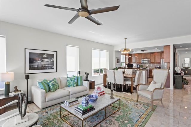 1325 SNELL ISLE BOULEVARD NE 507, St Petersburg, FL 33704