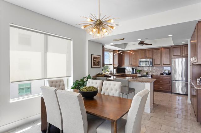 1325 SNELL ISLE BOULEVARD NE 507, St Petersburg, FL 33704