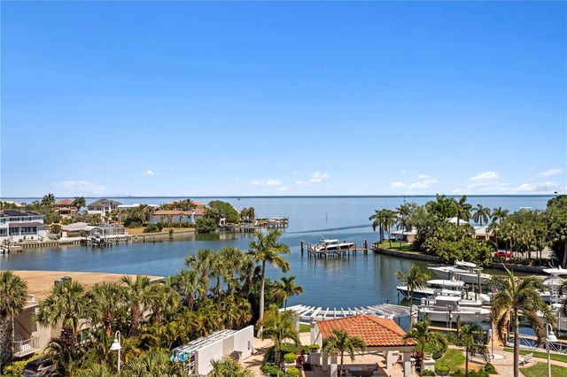 1325 SNELL ISLE BOULEVARD NE 507, St Petersburg, FL 33704