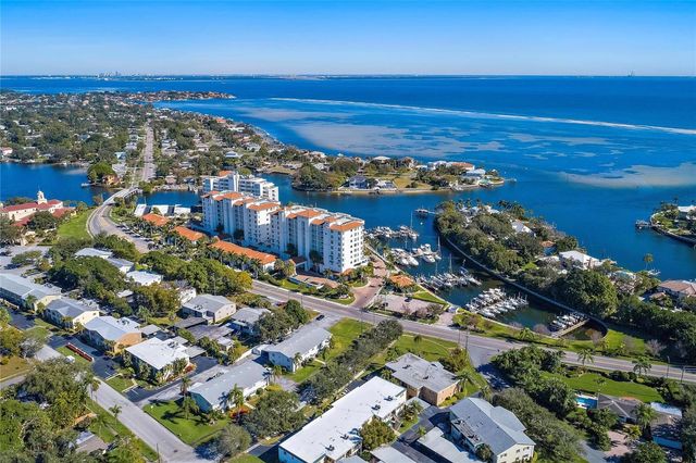 1325 SNELL ISLE BOULEVARD NE 507, St Petersburg, FL 33704