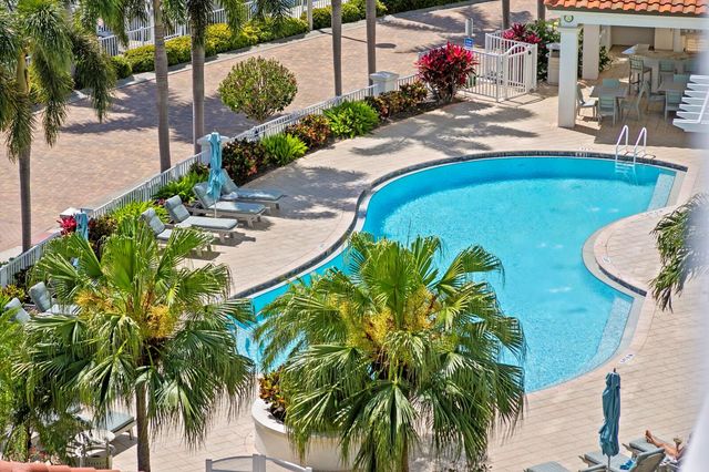 1325 SNELL ISLE BOULEVARD NE 507, St Petersburg, FL 33704