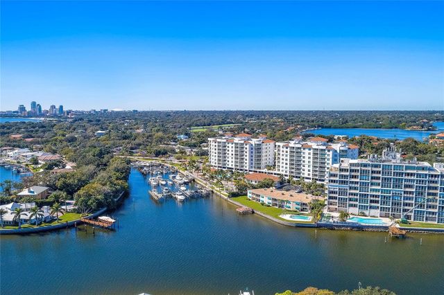 1325 SNELL ISLE BOULEVARD NE 507, St Petersburg, FL 33704