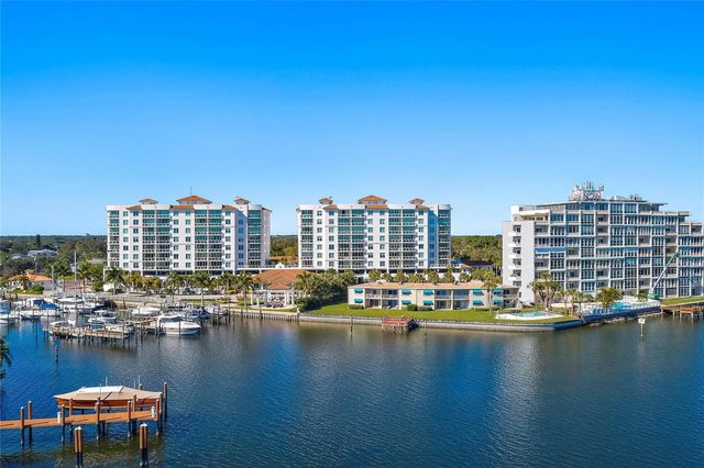1325 SNELL ISLE BOULEVARD NE 507, St Petersburg, FL 33704