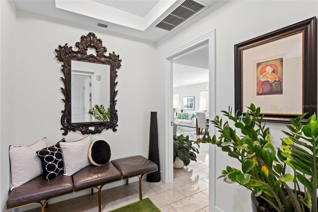 1325 SNELL ISLE BOULEVARD NE 507, St Petersburg, FL 33704