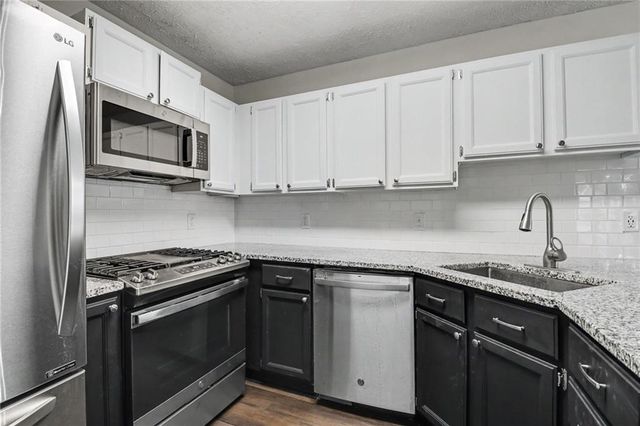 3075 Barnwood Crossing, Duluth, GA 30097