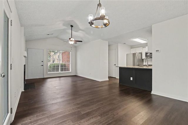 3075 Barnwood Crossing, Duluth, GA 30097