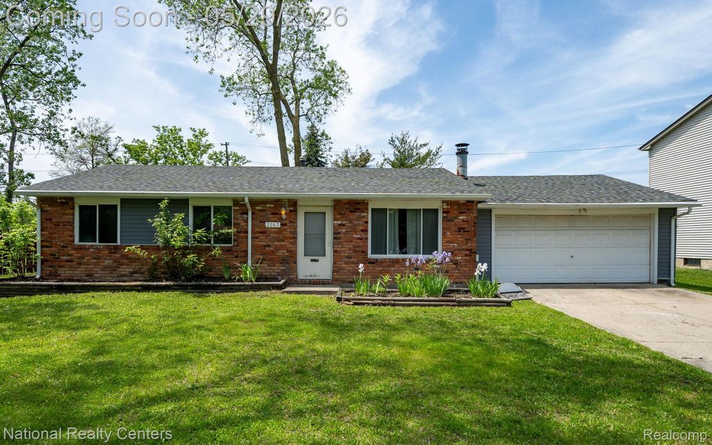 2243 Phillips Road, Auburn Hills, MI 48326