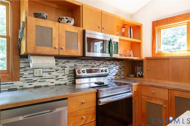 11880 Winterpock Rd, Chesterfield, VA 23838
