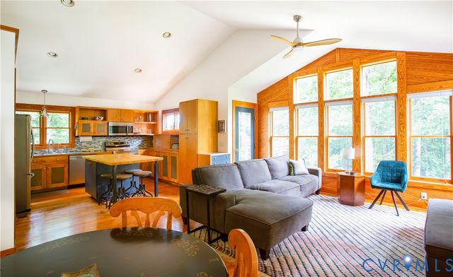 11880 Winterpock Rd, Chesterfield, VA 23838