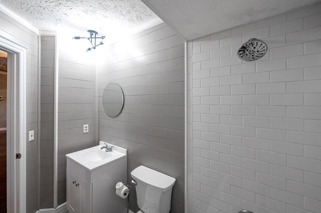 798 SE Thanksgiving Avenue, Port St Lucie, FL 34984