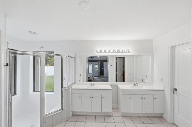 798 SE Thanksgiving Avenue, Port St Lucie, FL 34984