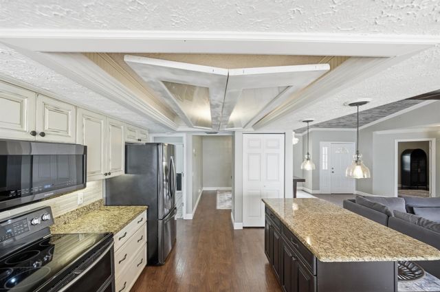 798 SE Thanksgiving Avenue, Port St Lucie, FL 34984