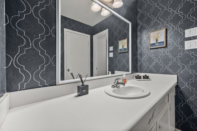 1807 Westcrest Drive, Arlington, TX 76013