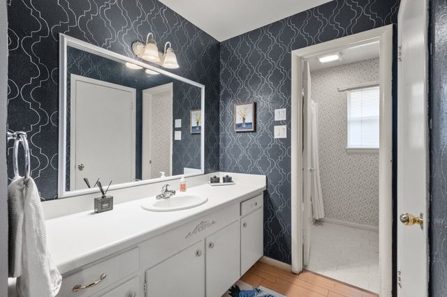 1807 Westcrest Drive, Arlington, TX 76013