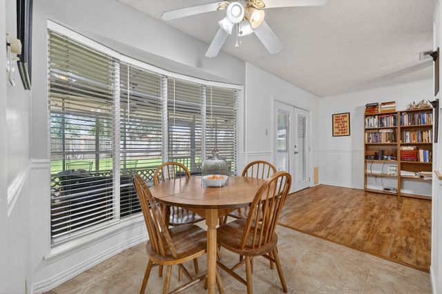 1807 Westcrest Drive, Arlington, TX 76013