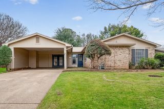 1807 Westcrest Drive, Arlington, TX 76013
