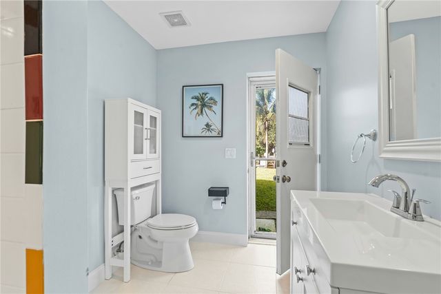 3001 Nassau Drive, Vero Beach, FL 32960